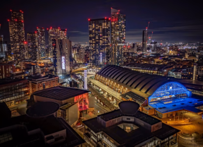 Overhead Glazing, Commercial Overhead Glazing, High-Level Overhead Glazing, Dynamic Access